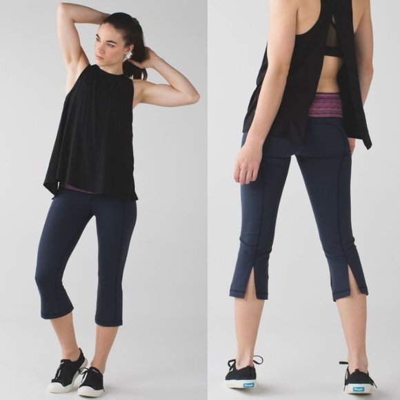 Lululemon Navy & Pink Luon Mid Rise Split Calf Gather & Crow Crop - Picture 1 of 6